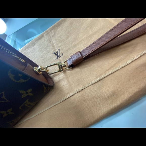 SOLD♥️♥️♥️LV MONOGRAM ORSAY💥💥SOLD!!!! - Picture 3 of 5